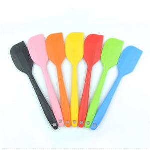 7 Silicone Color Spatulas To Match Your Spoons